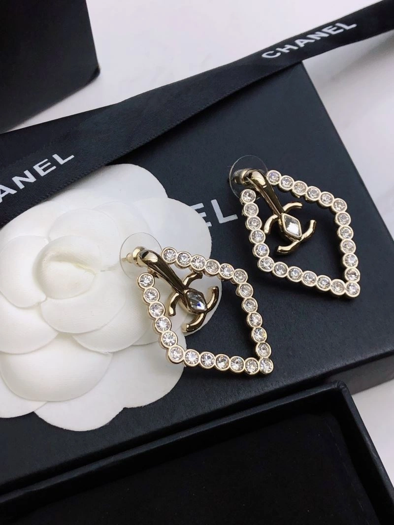 WellDesigned Chanel Earrings 230020