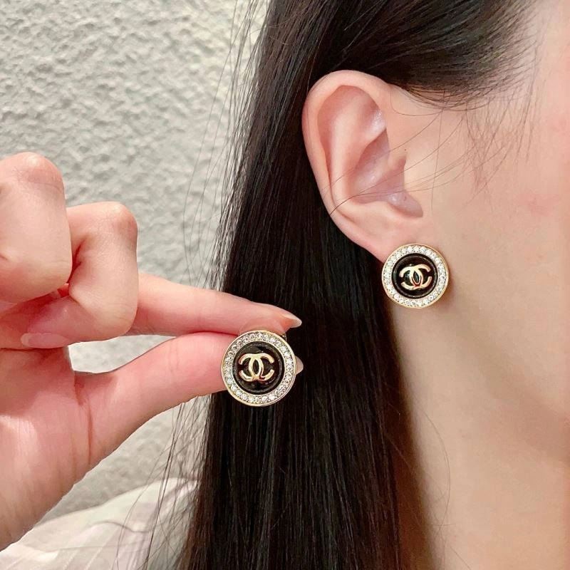 Chanel Earrings Compact 229966