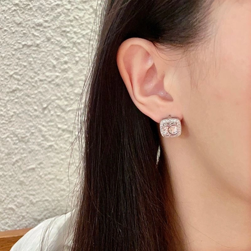 Chanel Earrings Unisex 230092