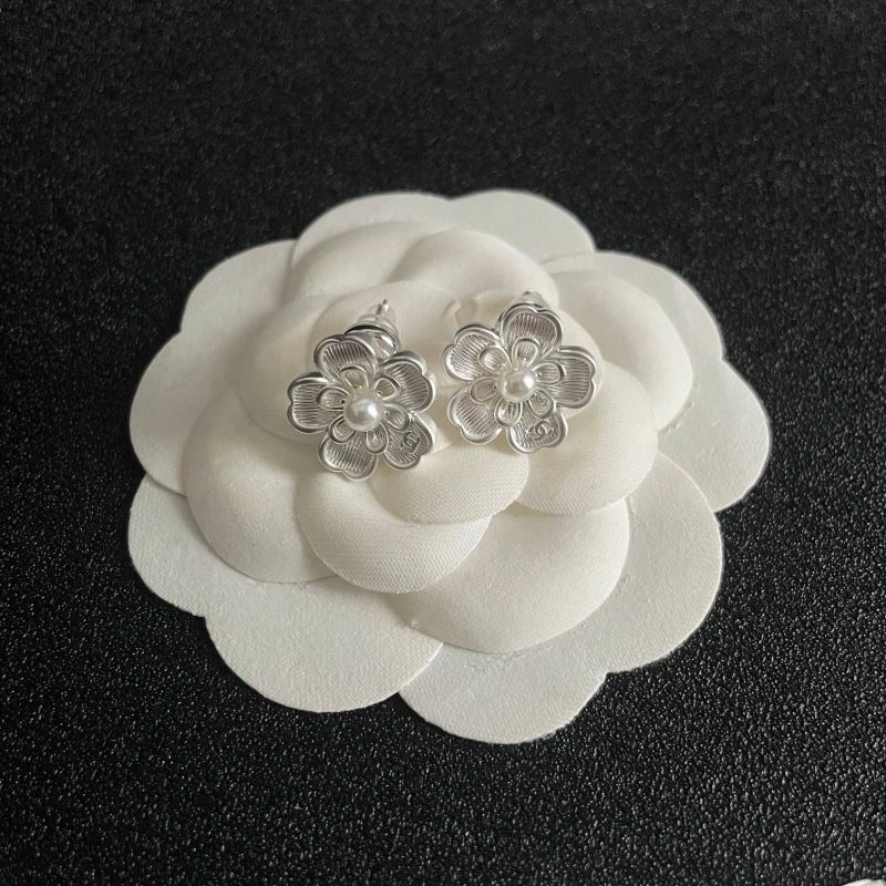 Chanel Earrings RelaxedFit 229977