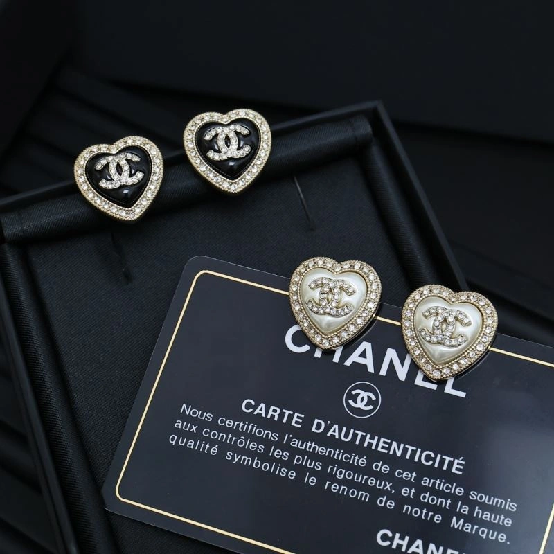 Chanel Earrings Trendsetting 229941