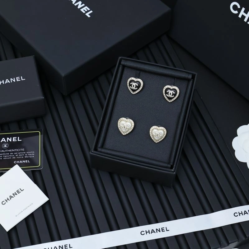 Chanel Earrings Trendsetting 229941