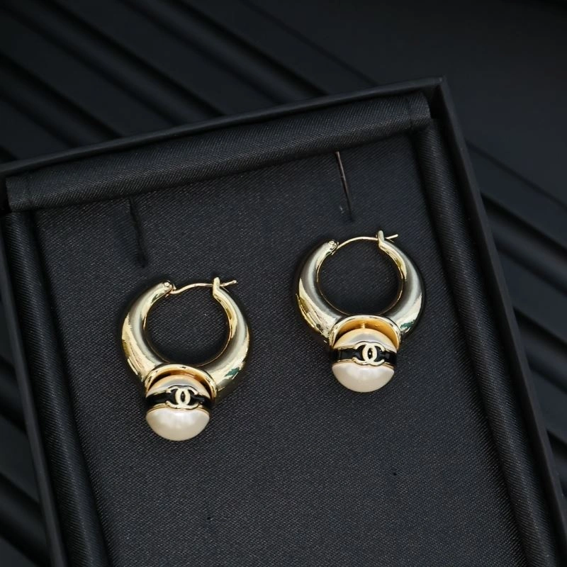 Youthful Chanel Earrings 229936