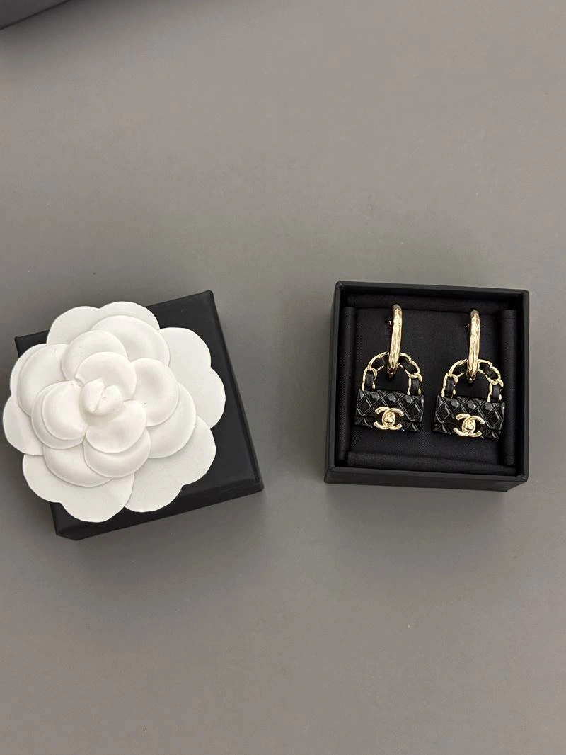 Durable Chanel Earrings 229947