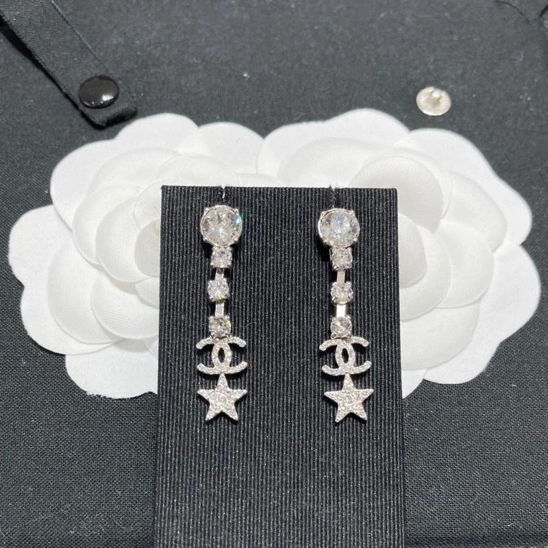 WellDesigned Chanel Earrings 229948