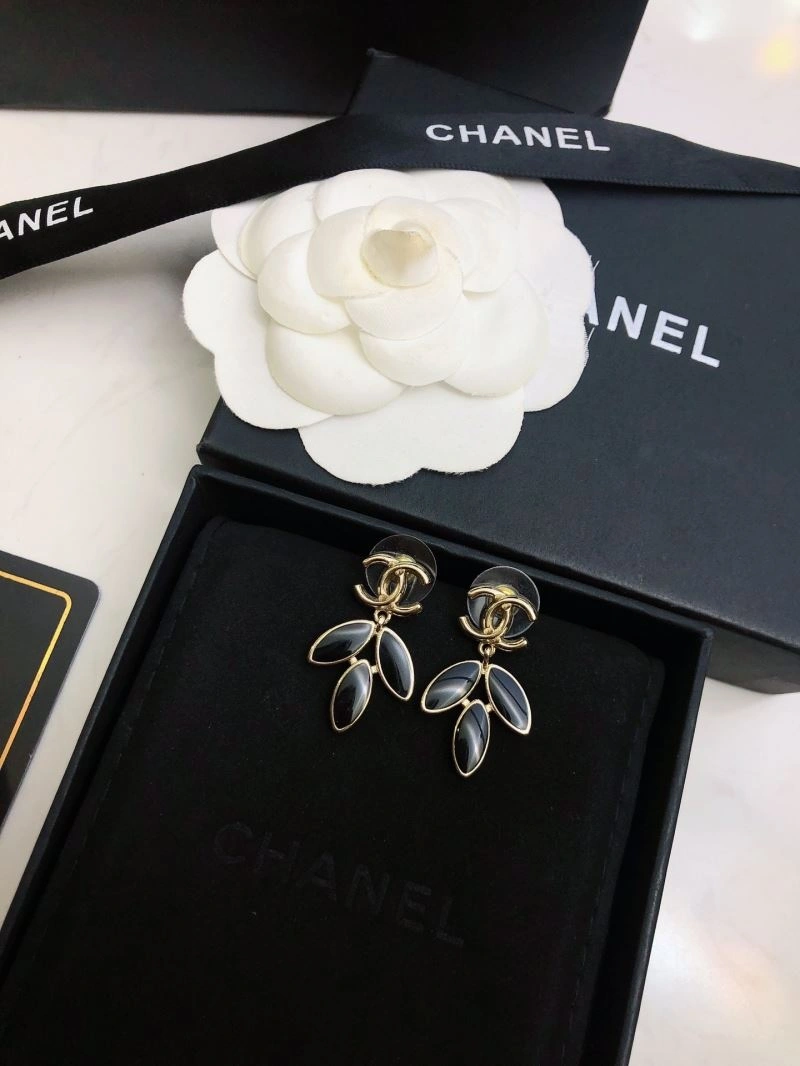 Chanel Earrings MultiPurpose 229919