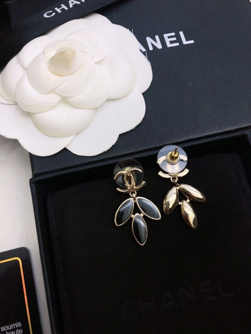Chanel Earrings MultiPurpose 229919