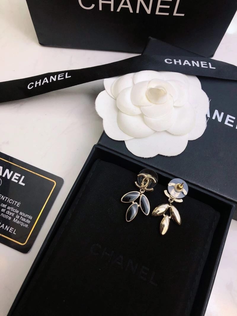 Chanel Earrings MultiPurpose 229919