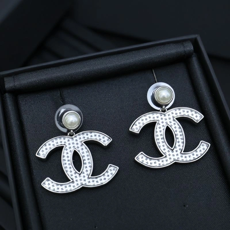 Chanel Earrings UrbanChic 229905