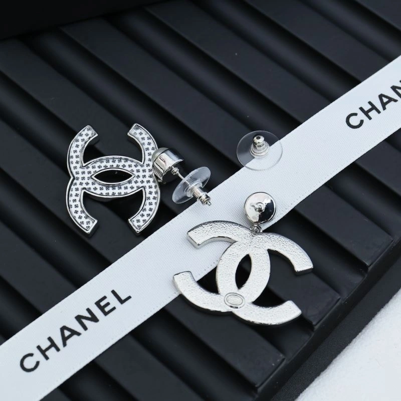 Chanel Earrings UrbanChic 229905
