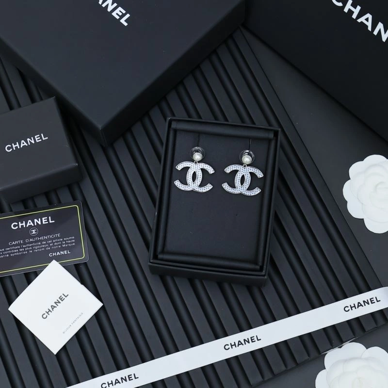 Chanel Earrings UrbanChic 229905