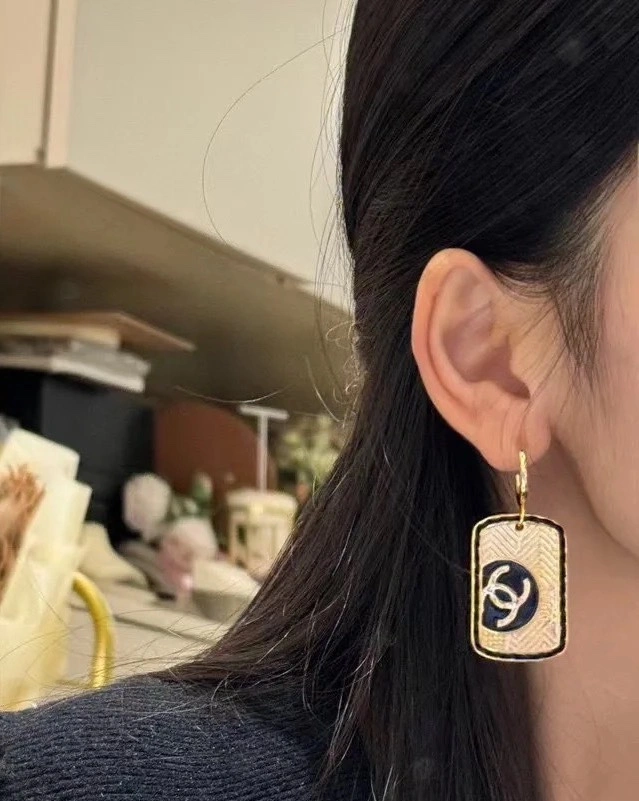 Chanel Earrings UrbanStyle 229917
