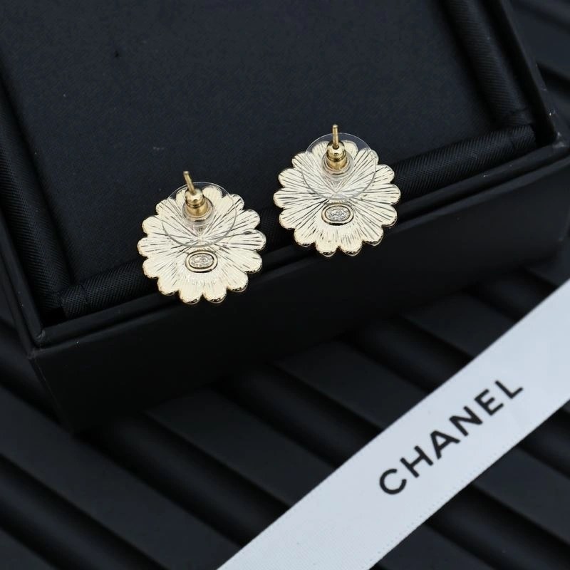 RelaxedFit Chanel Earrings 229897
