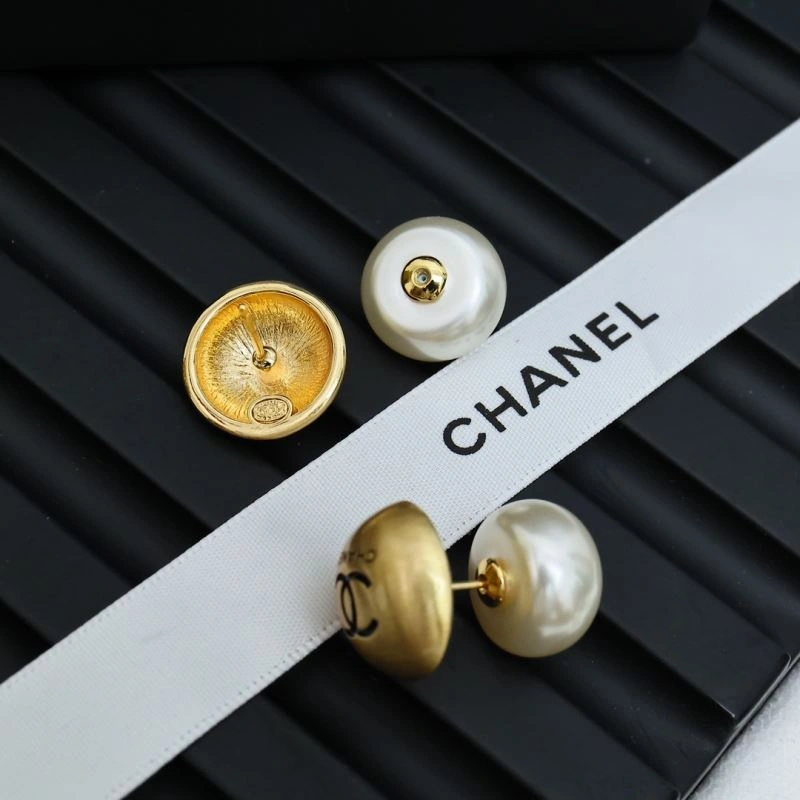 Neat Chanel Earrings 229895