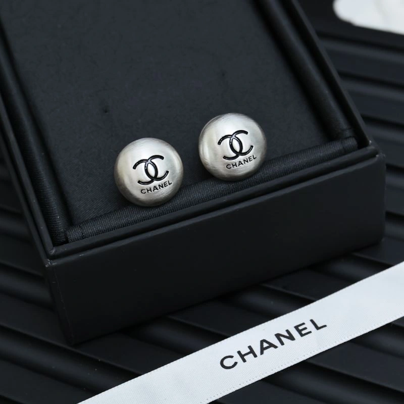 Neat Chanel Earrings 229895