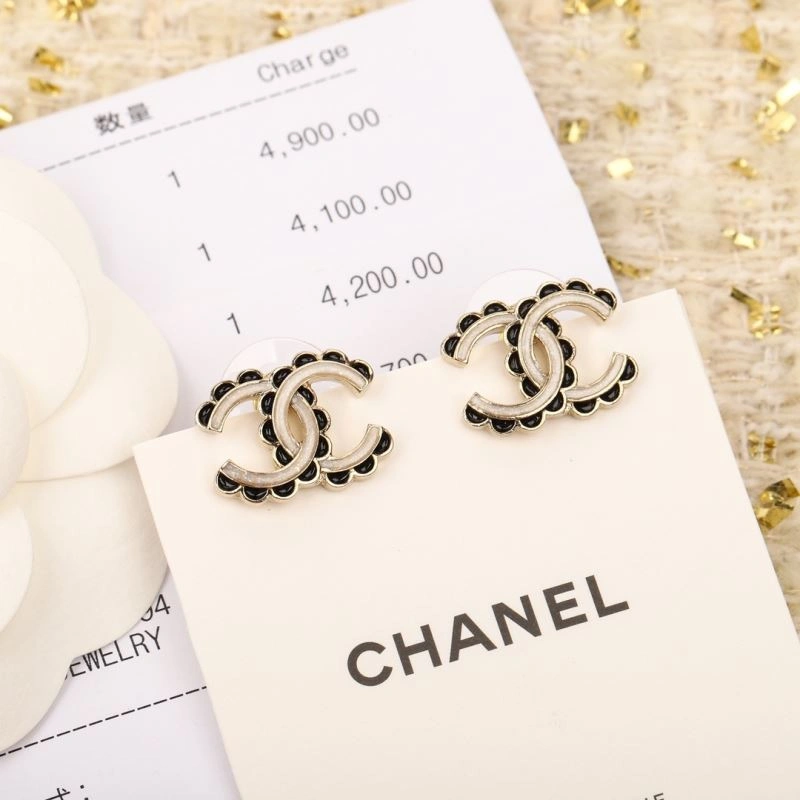 Timeless Chanel Earrings 230013