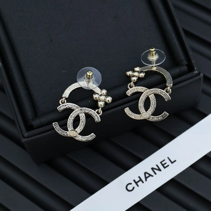 Contemporary Chanel Earrings 229918