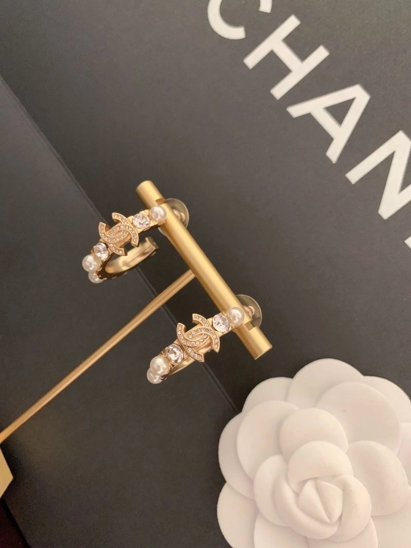 Tailored Chanel Earrings 229881