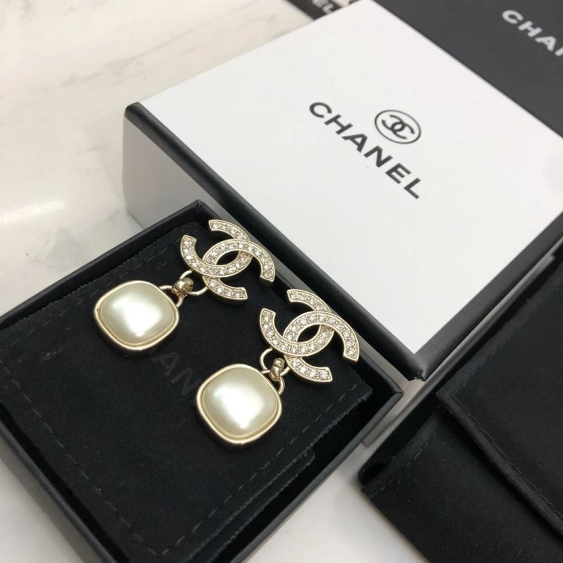 Chanel Earrings Casual 229886