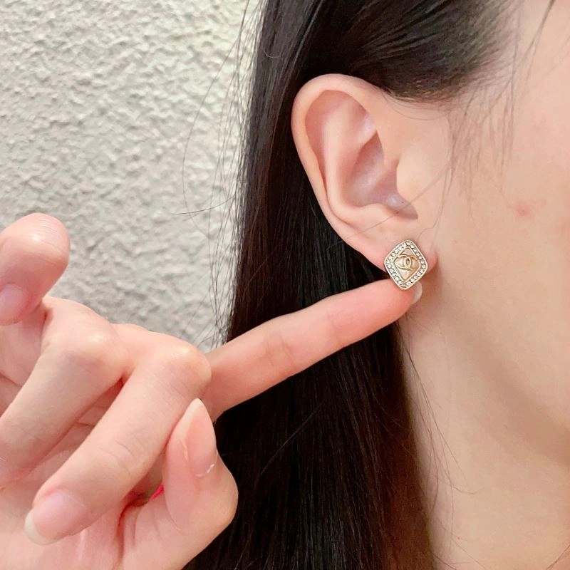 FastDry Chanel Earrings 229889