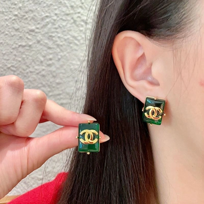 Chanel Earrings Soft 229890