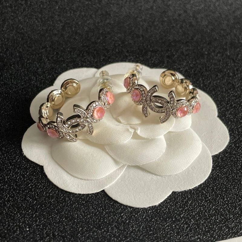 Chanel Earrings Stylish 229907