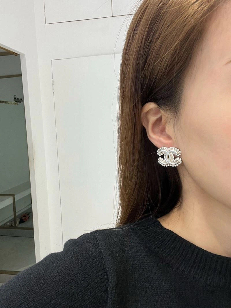 Chanel Earrings Functional 229865