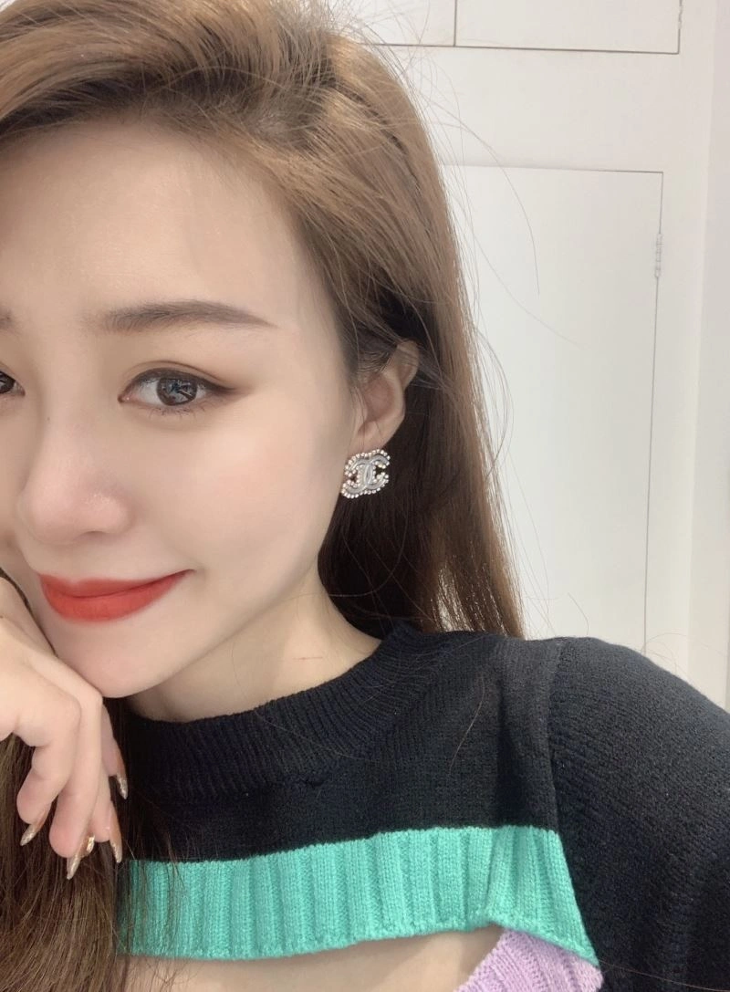 Chanel Earrings Functional 229865
