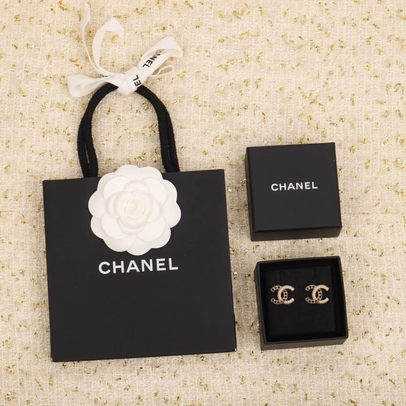 Chanel Earrings Tailored 229874