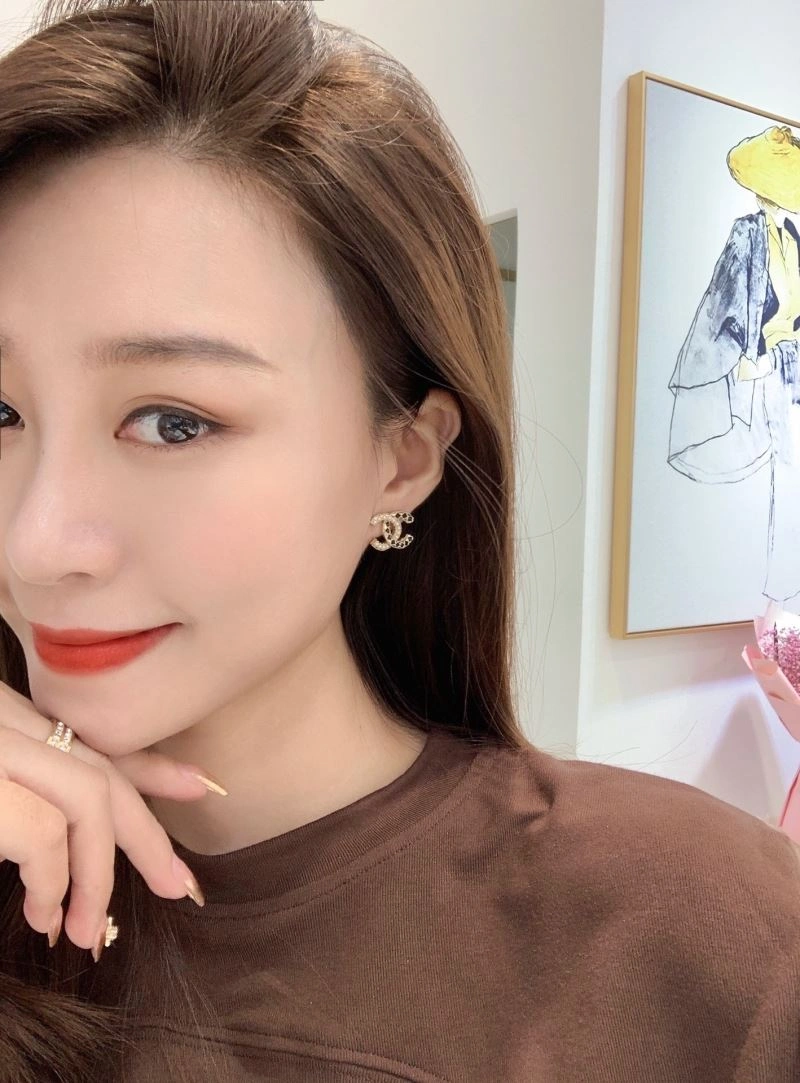 Chanel Earrings Tailored 229874