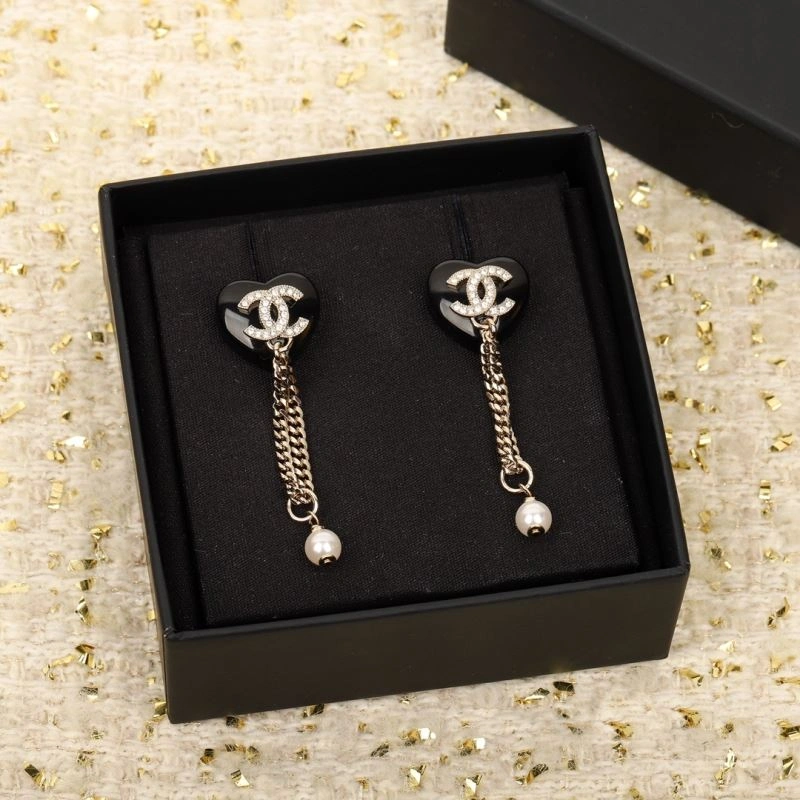 Chanel Earrings Practical 229852