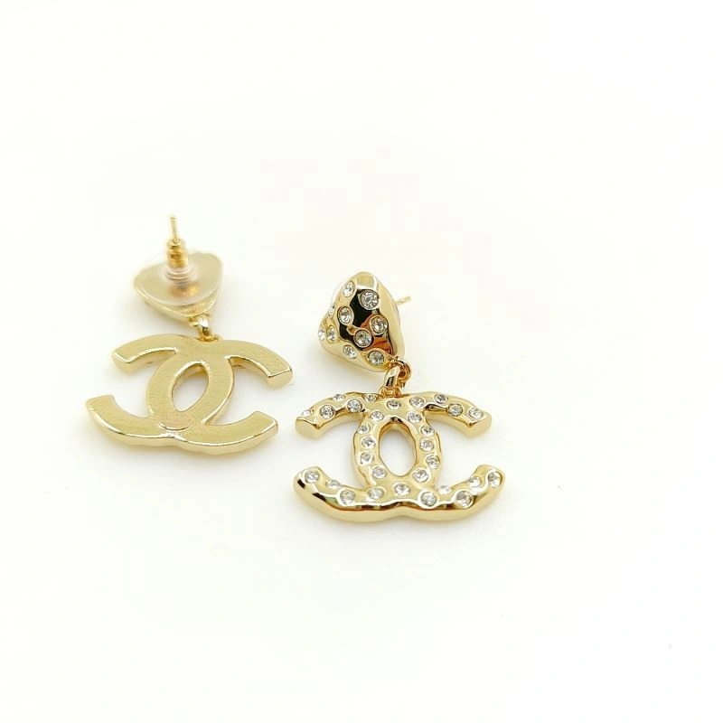 Chanel Earrings Durable 229871
