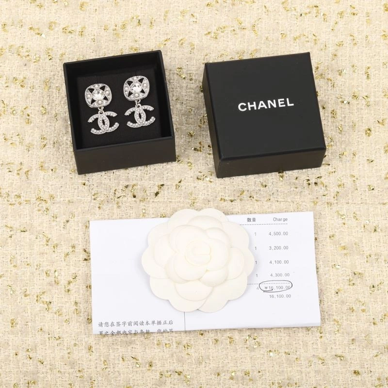Chanel Earrings SportInspired 229851