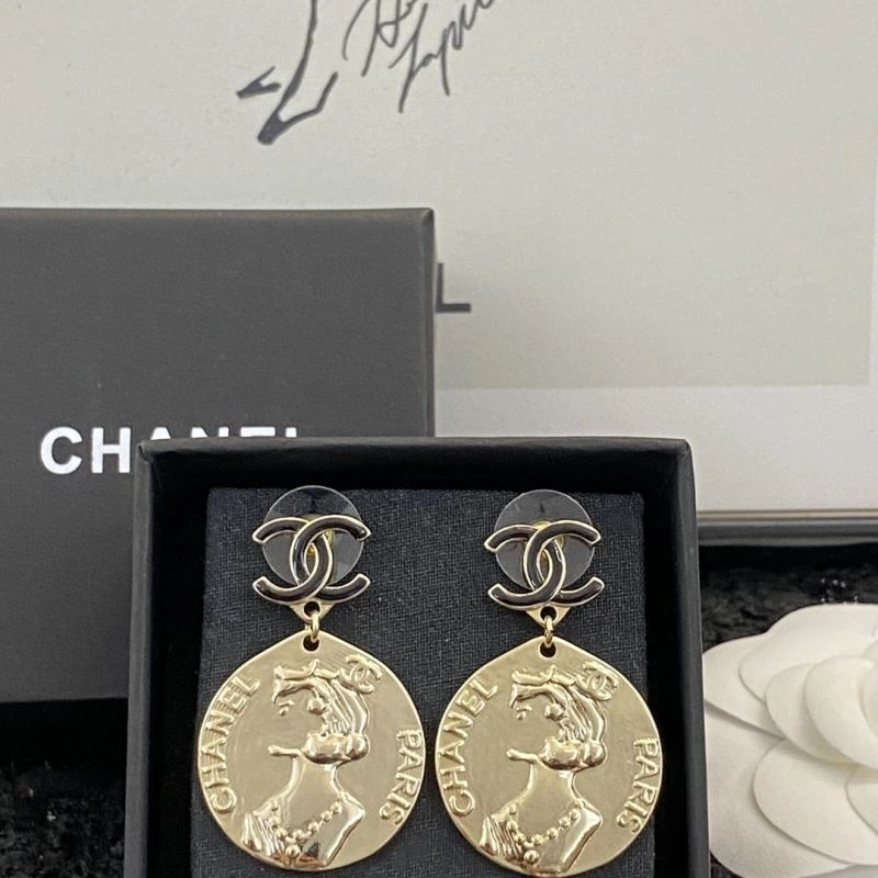 Chanel Earrings Refined 229829