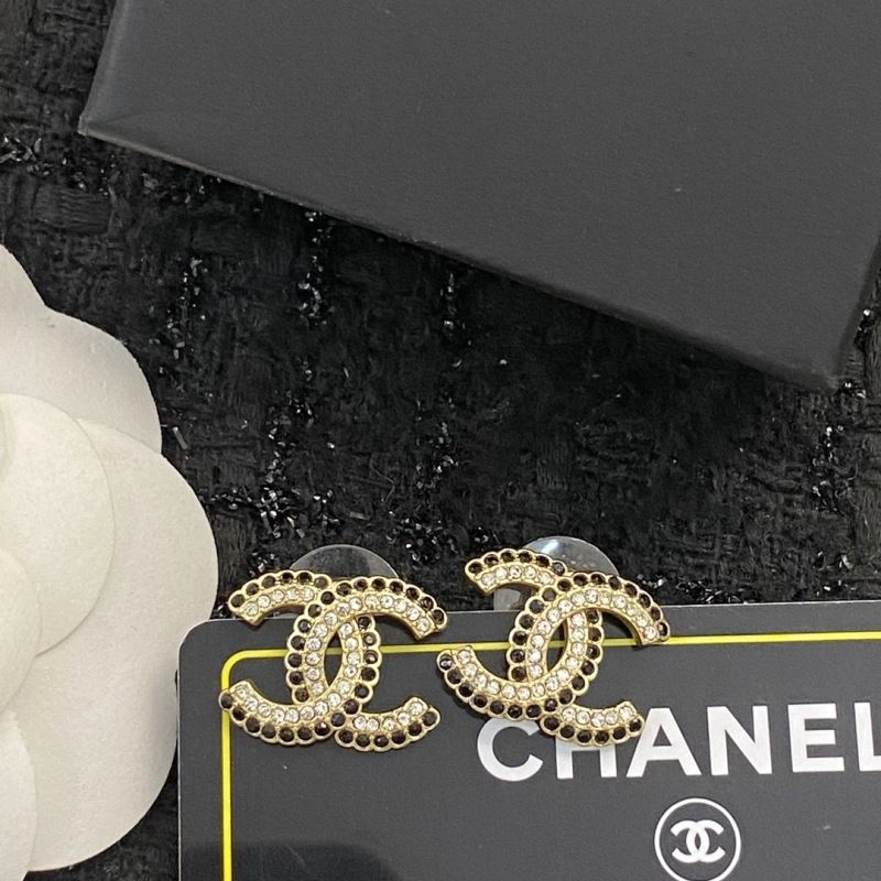 Chanel Earrings Unisex 229824