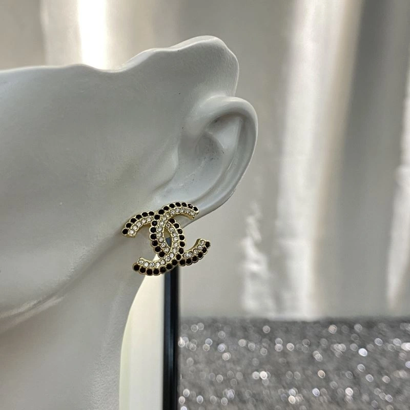 Chanel Earrings Unisex 229824