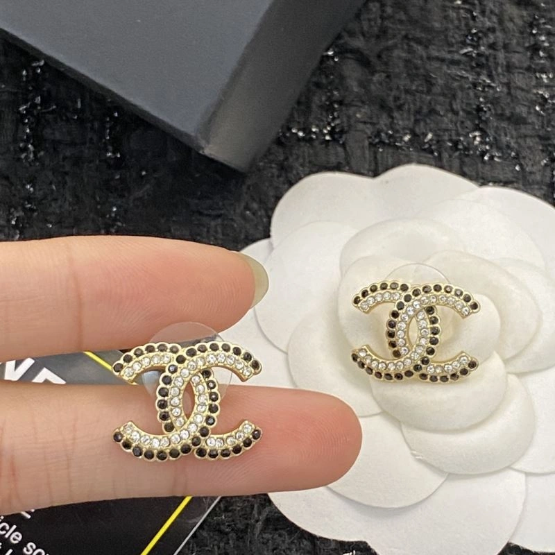 Chanel Earrings Unisex 229824