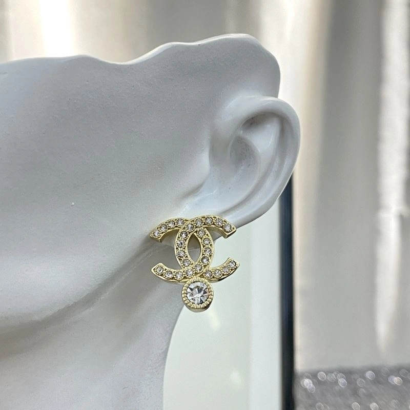 Minimalist Chanel Earrings 229836