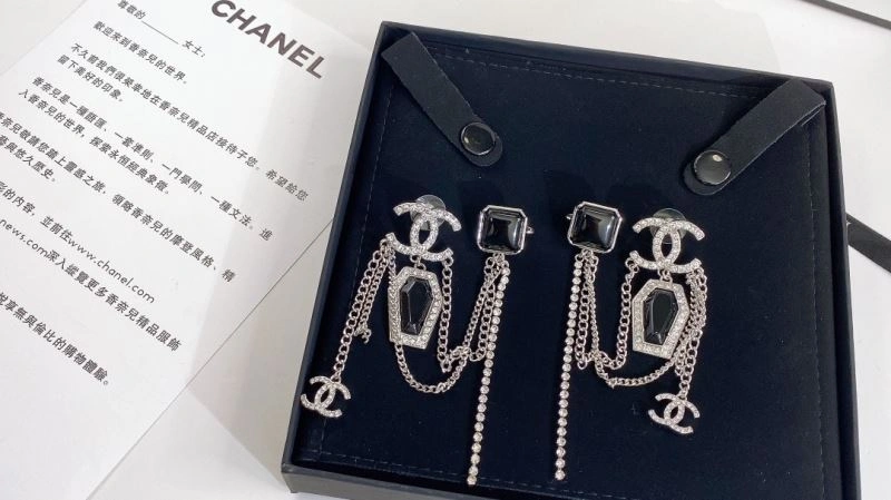 Timeless Chanel Earrings 229818