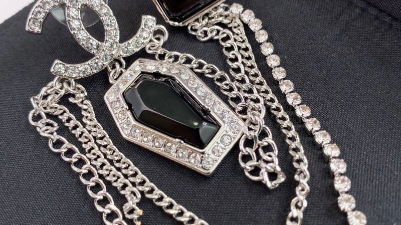 Timeless Chanel Earrings 229818