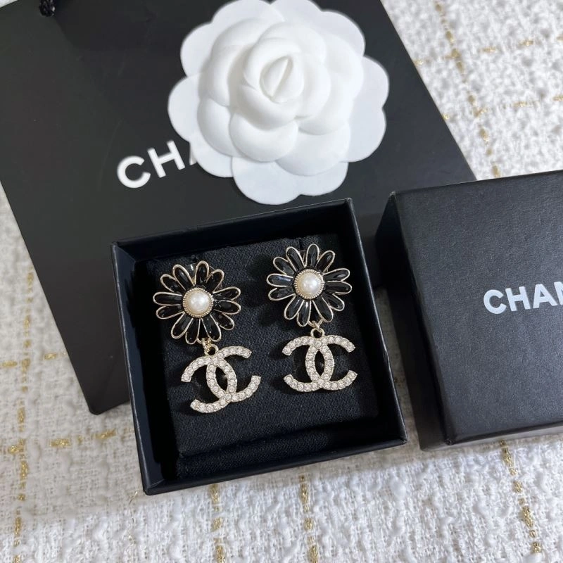 Chanel Earrings EasyMatch 229823