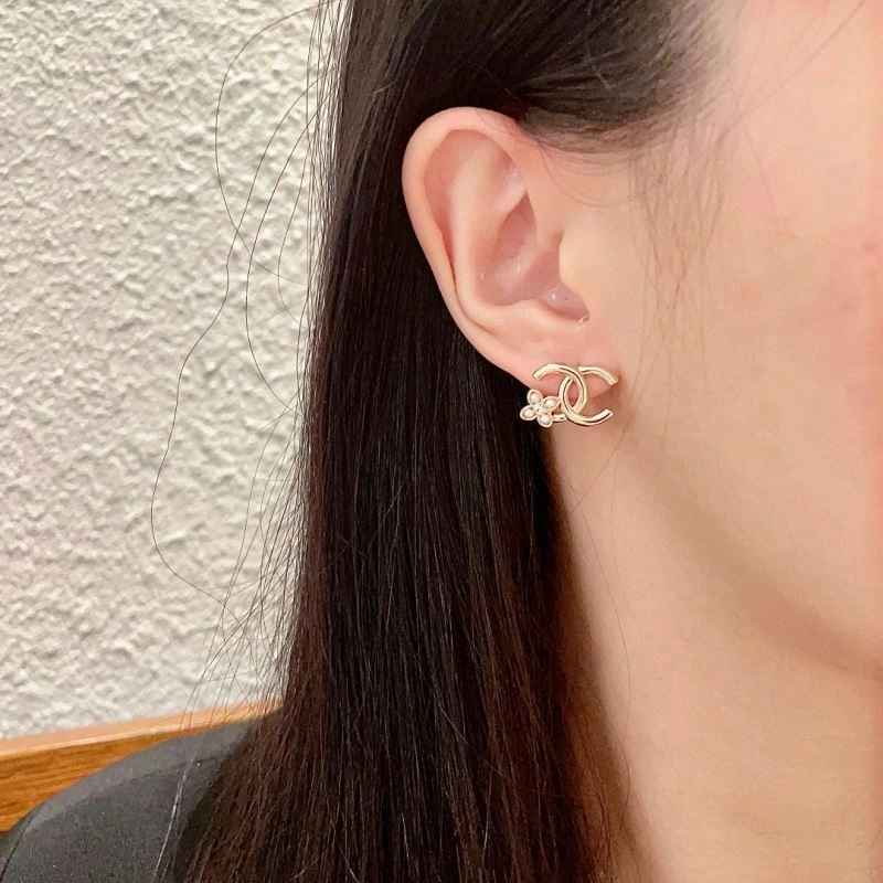 Functional Chanel Earrings 229817