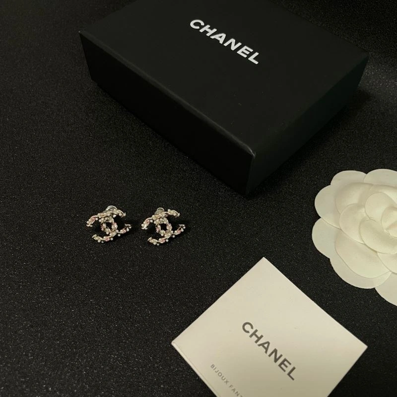 Chanel Earrings Versatile 229834