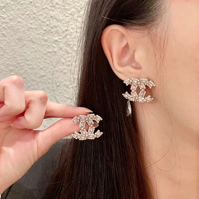 WaterResistant Chanel Earrings 229804