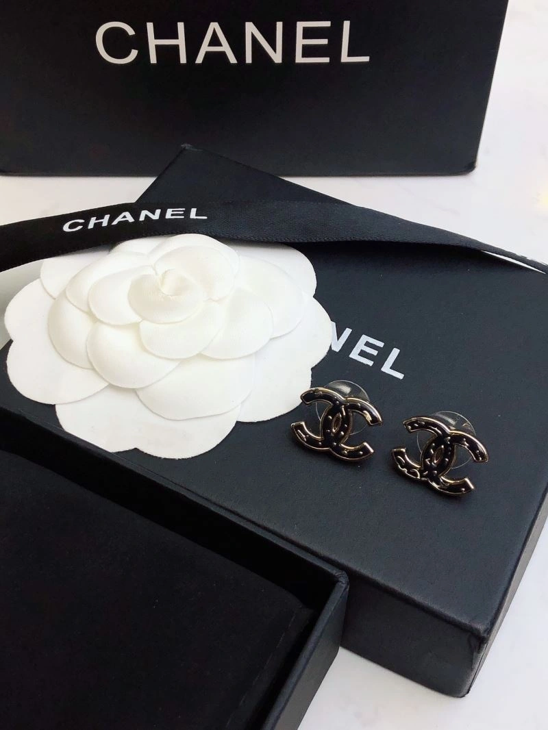 Resilient Chanel Earrings 229810
