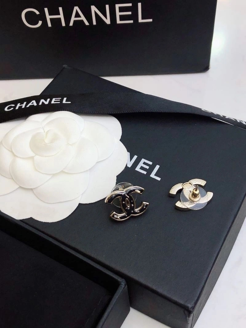 Resilient Chanel Earrings 229810