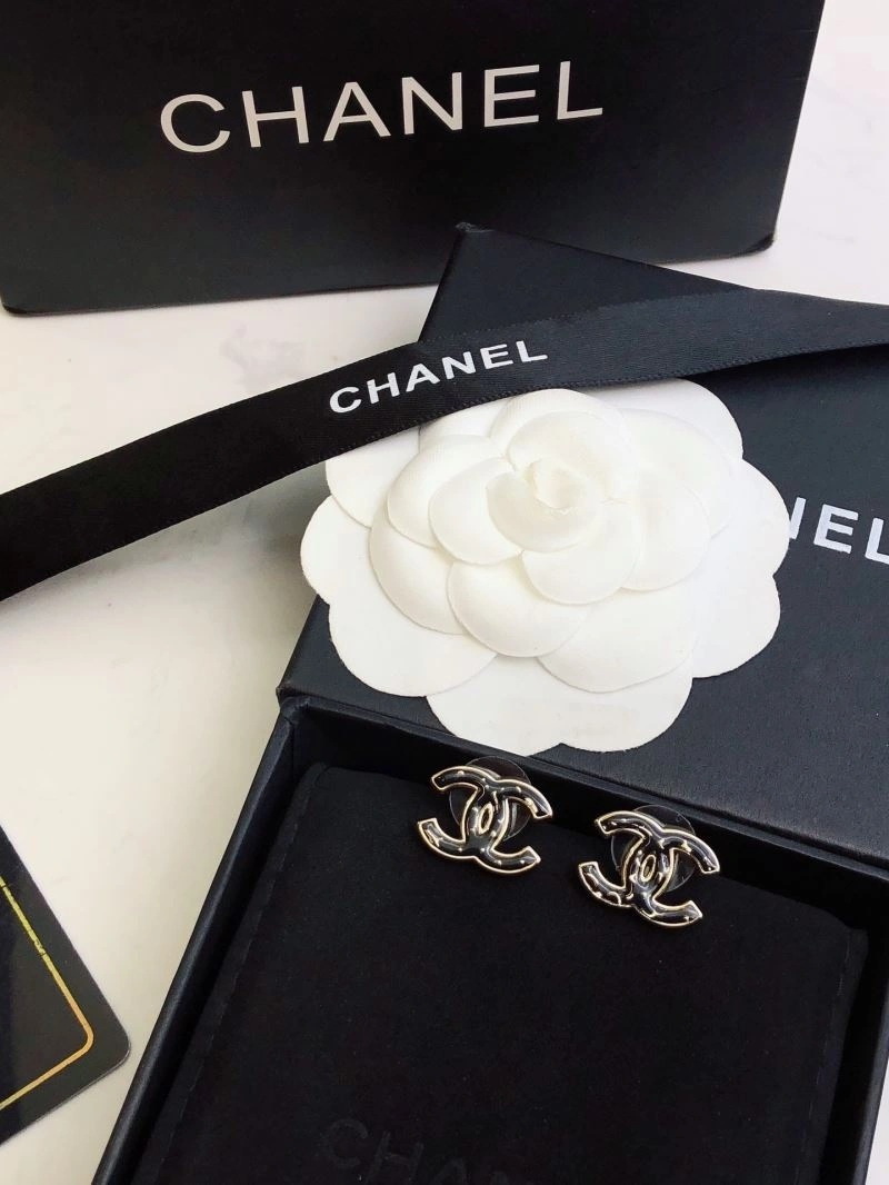 Resilient Chanel Earrings 229810