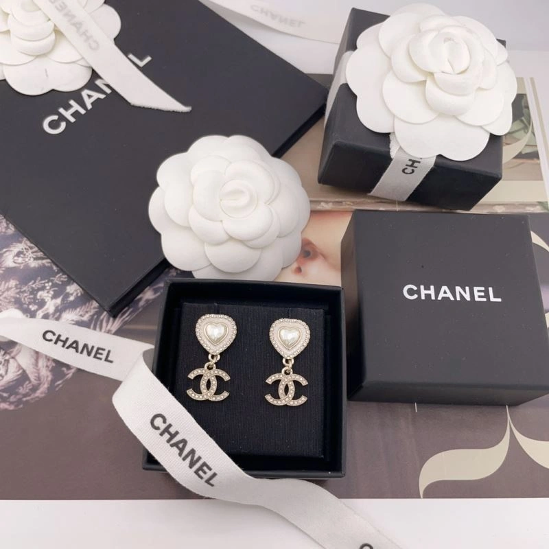 UrbanChic Chanel Earrings 229770