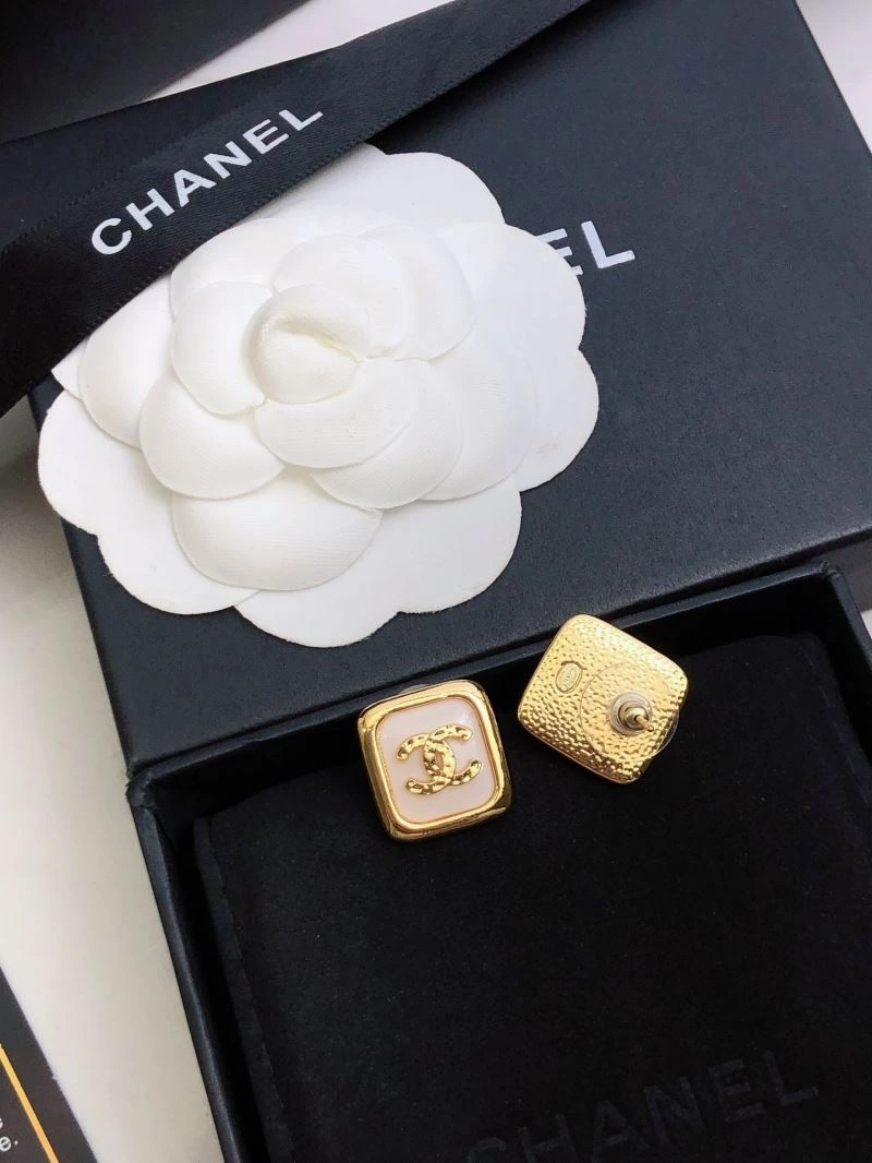 Supportive Chanel Earrings 229742
