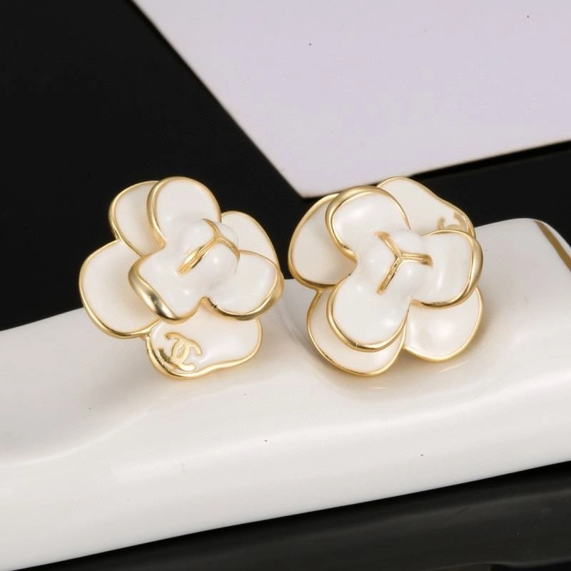 Chanel Earrings Breathable 229768